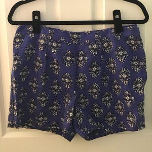 High waisted blue patterned shorts
